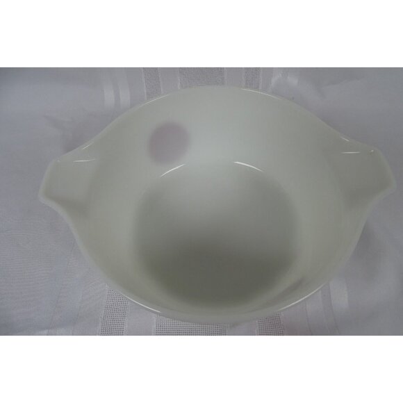 Pyrex Vintage White w/ Red Dot Moon Deco 2.5 Casserole Promo Dish 475-B No Lid - Picture 4 of 4